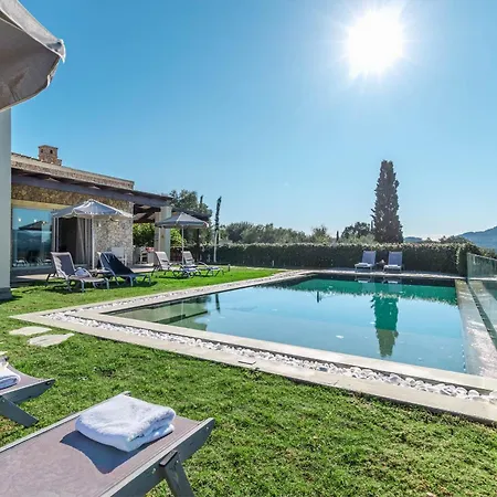 Luxury Helanes Ágios Ioánnis